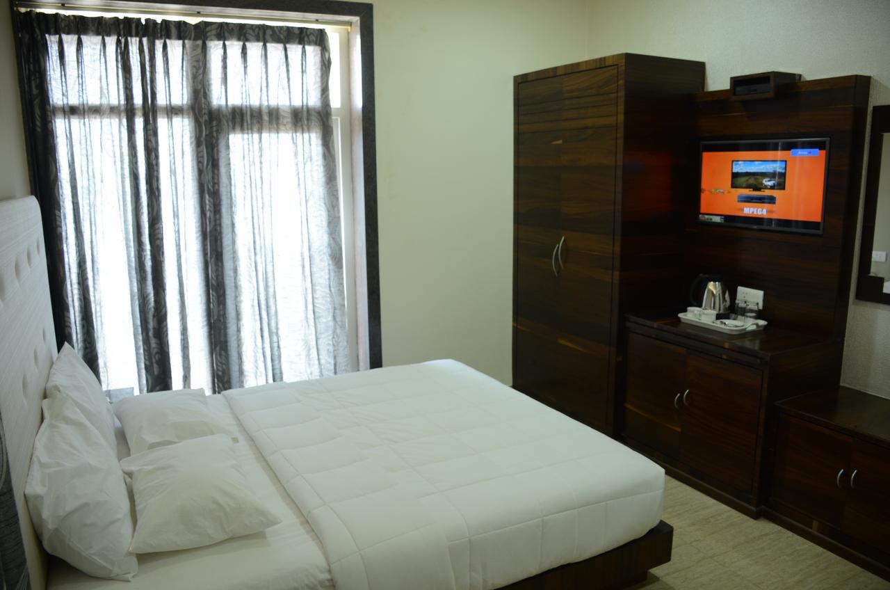 Blue Bay Resort Puri Exterior photo