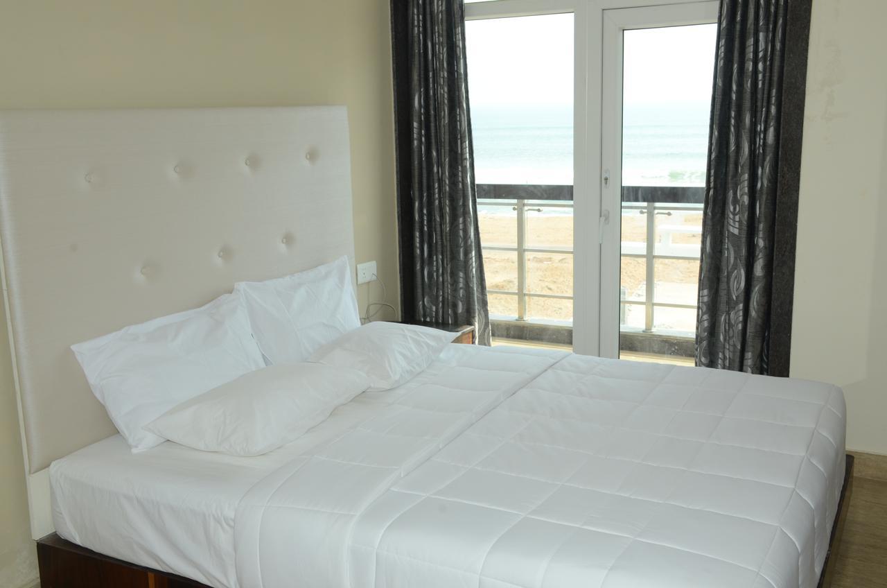 Blue Bay Resort Puri Exterior photo