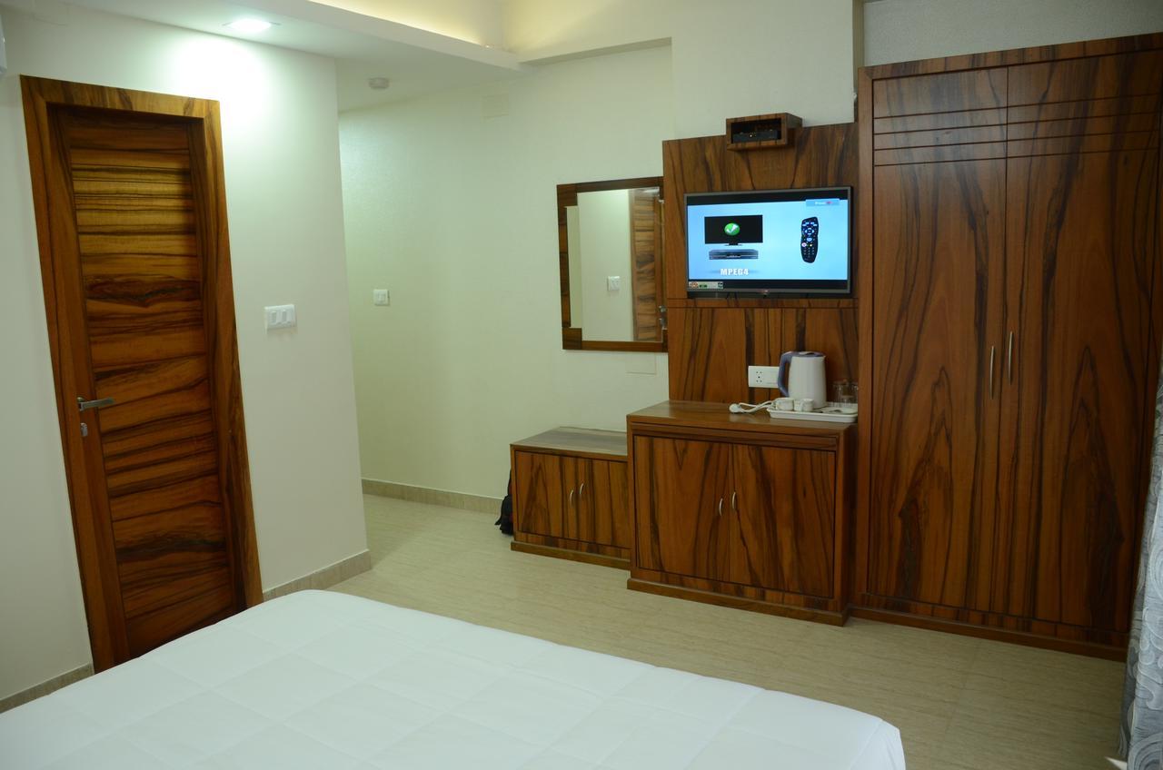 Blue Bay Resort Puri Exterior photo