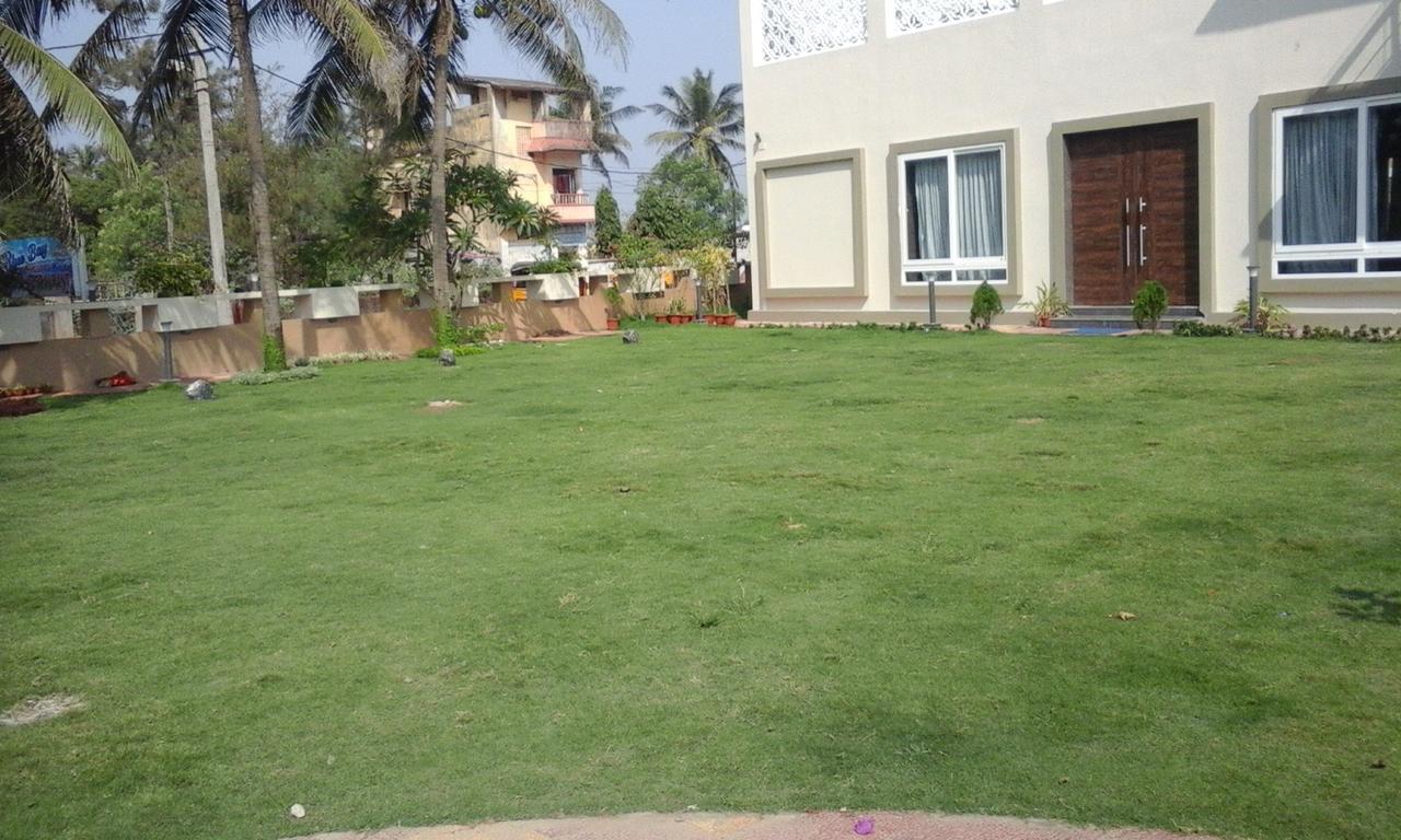 Blue Bay Resort Puri Exterior photo